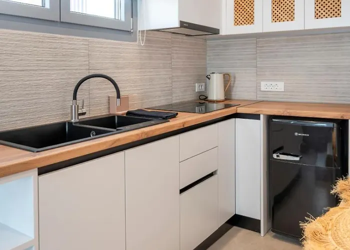 Luxury Thomas & Irini Apartman Kosz