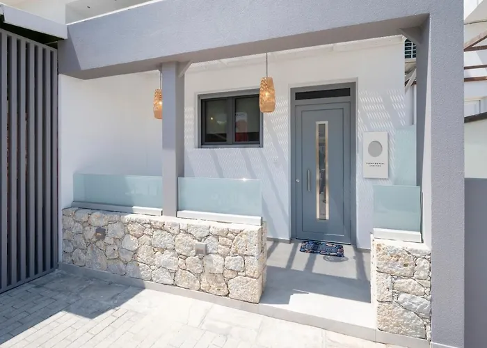 Luxury Thomas & Irini *